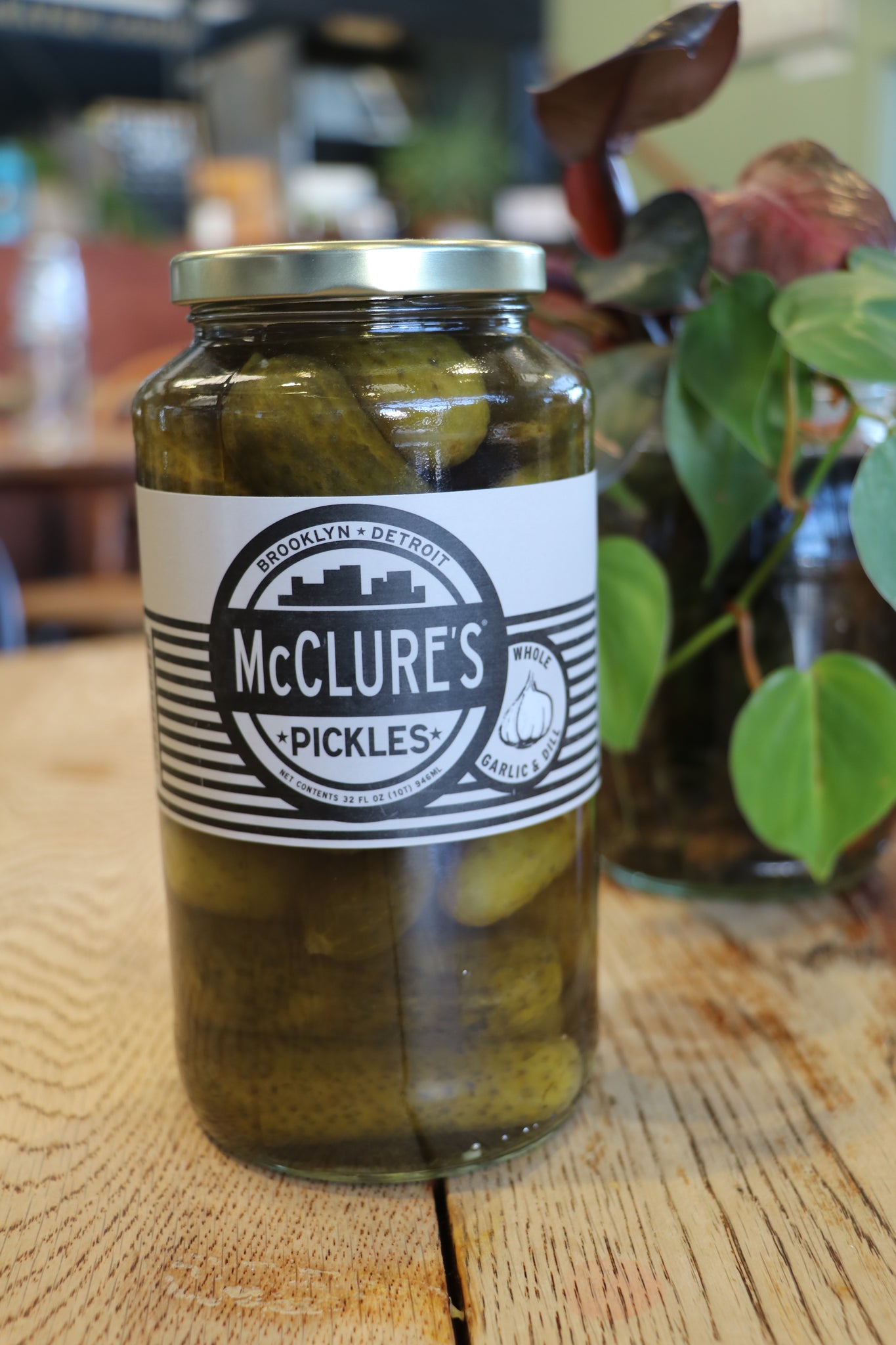 McClure's Pickles Whole Garlic & Dill Pickles 907g jar